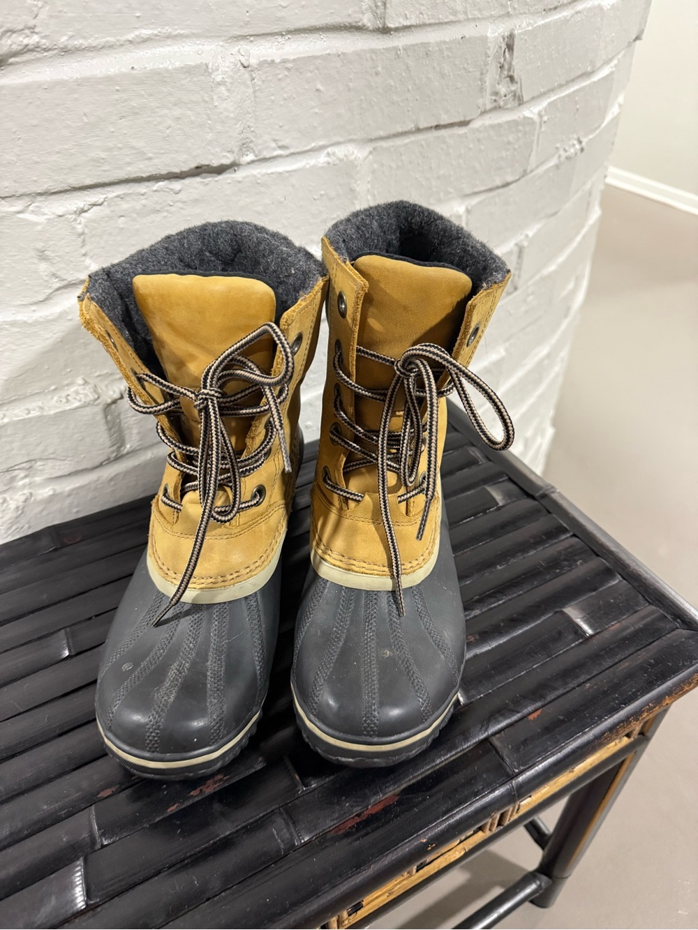NWOT Sorel Fleece-Lined Boot